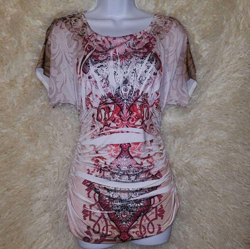 Form Fitting Design Top